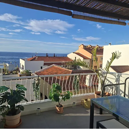 Meerblick & Balkon Uber Den Daechern Garachicos غاراتْشيكو